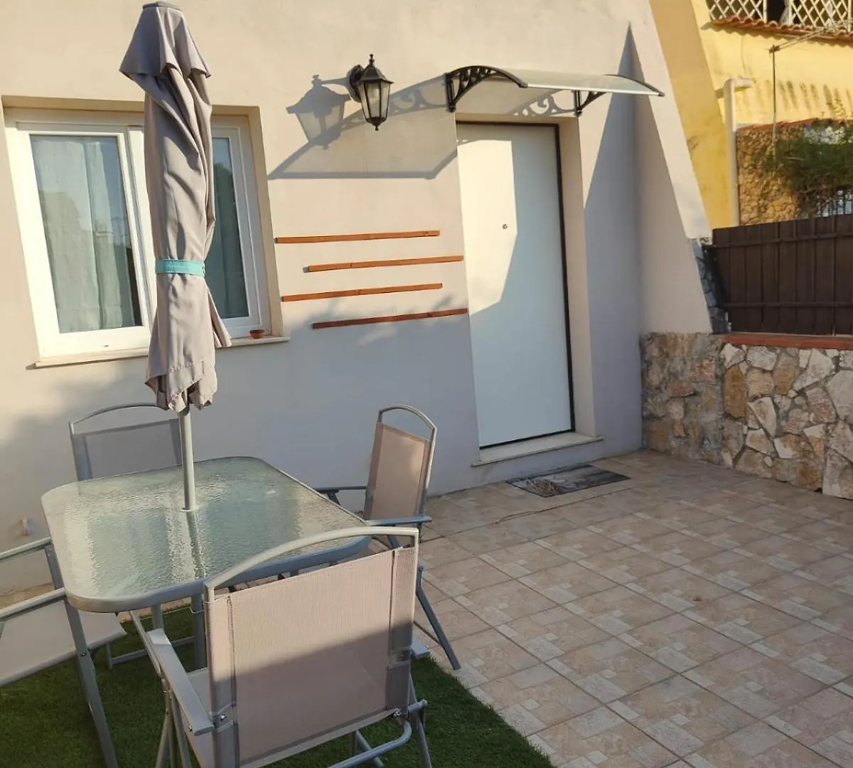 Quartu SantʼElena Brezza Marina Casa Vacanze בית נופש Quartu SantʼElena